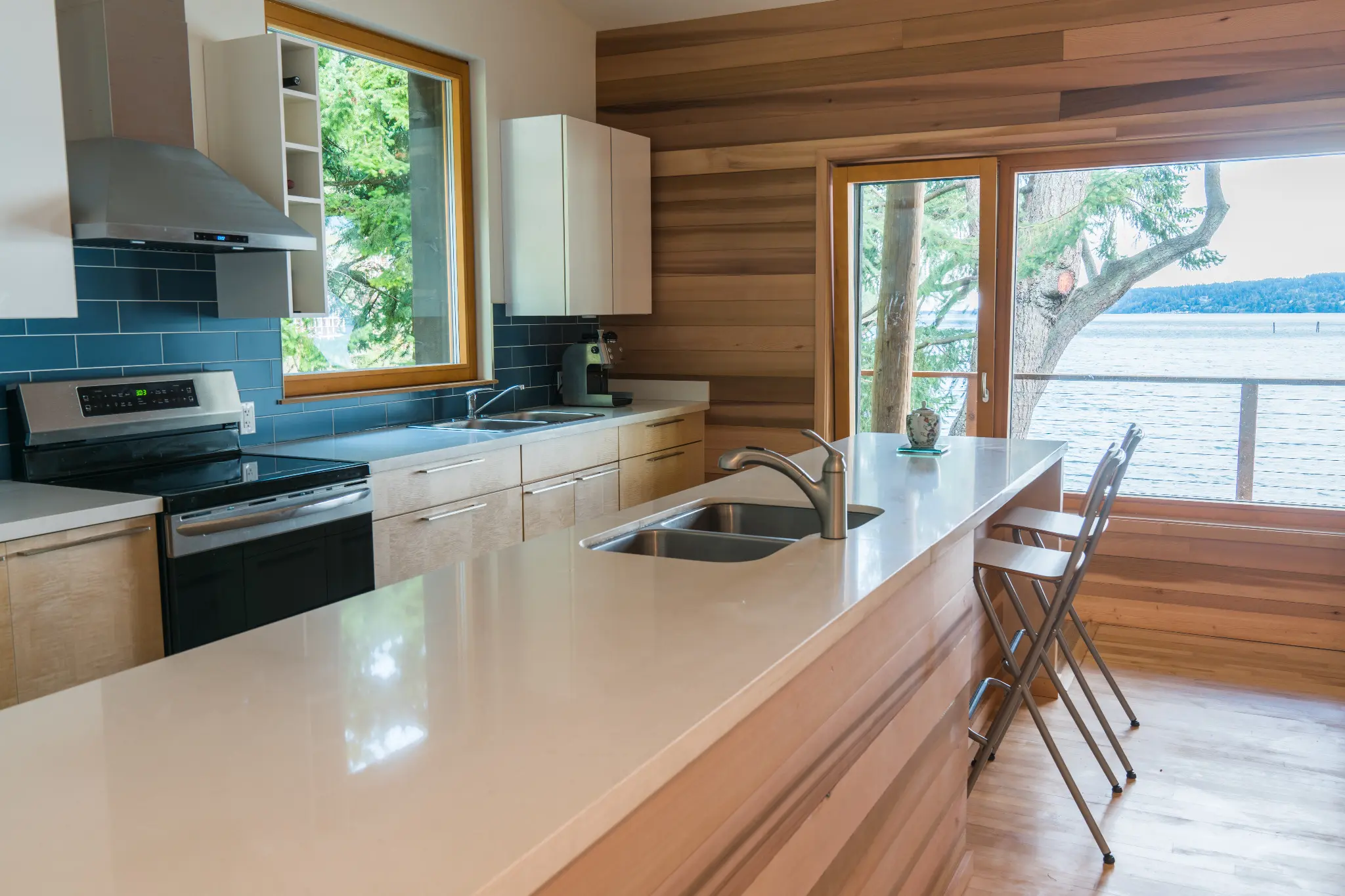 Natural wood Fenstür lift-and-slide opening from the Green Point Project kitchen