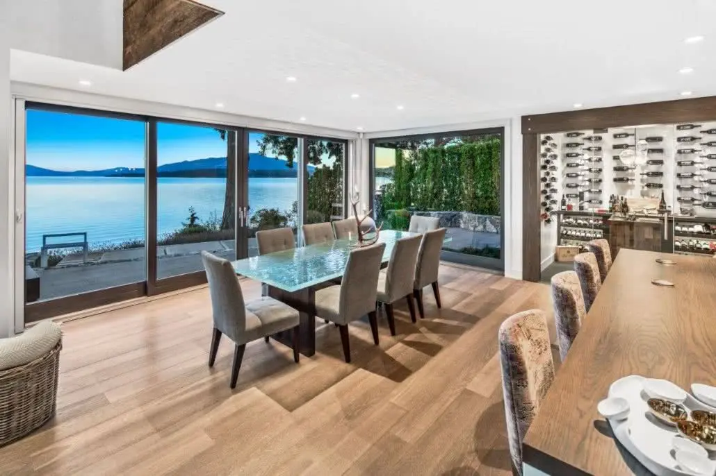 Dining room opening toward the waterfront